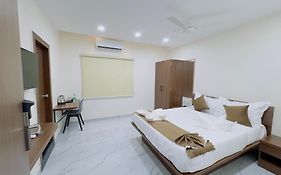 Hotel Apex Inn Hyderabad Airport